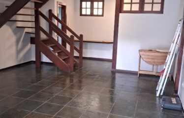 Casa em Condomínio em Itaipu